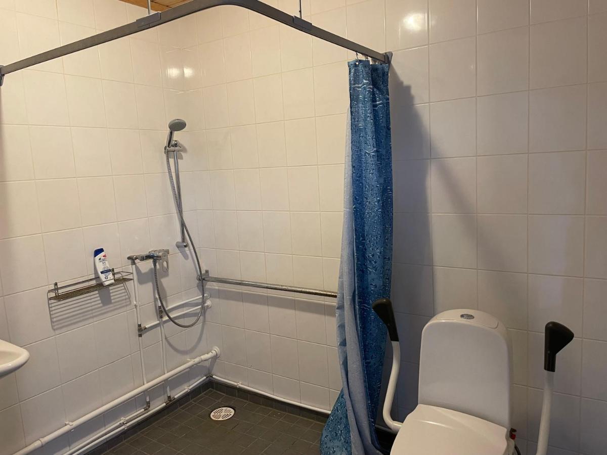 Toila Sadamakapteni Tuba Exteriér fotografie